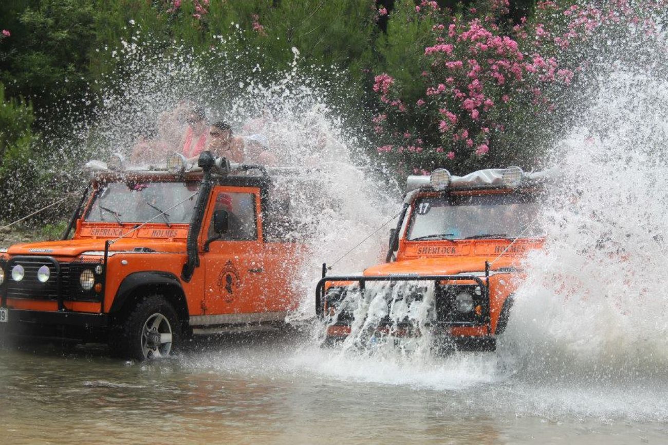 MARMARİS JEEP SAFARİ TURU
